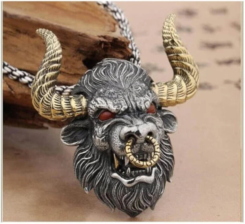 No.2 Free Gift --- Men's Retro Bull Head Pendant Necklace