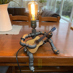 Lampe de table industrielle Steampunk en forme de tuyau robotisé - Design en métal antique avec ampoule Edison pour les amateurs de musique 